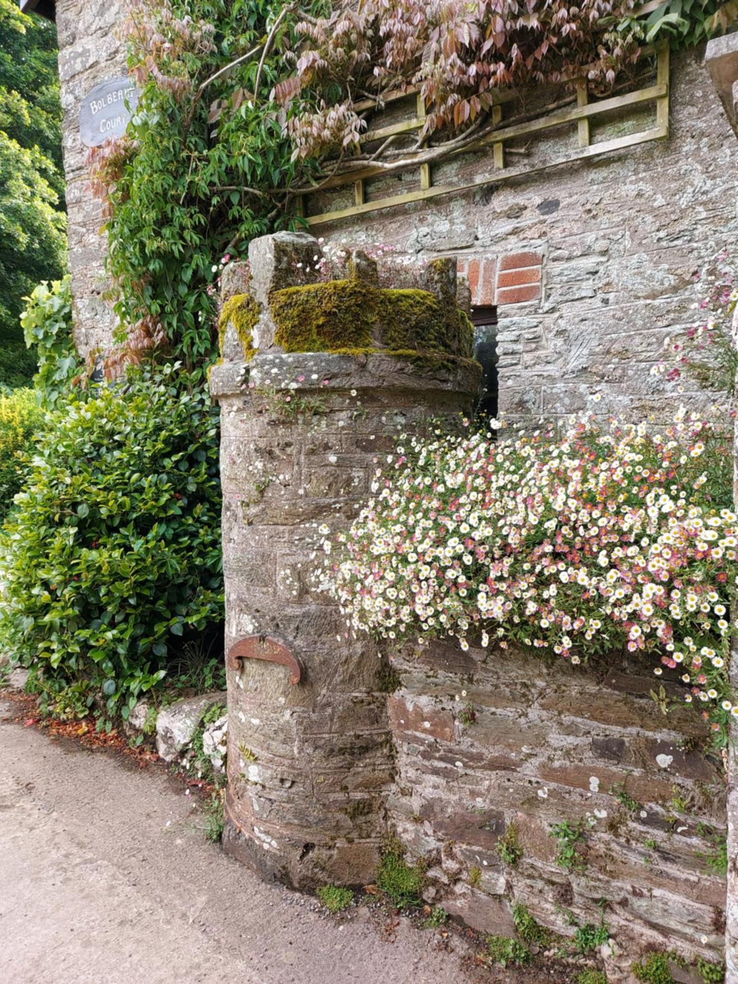 Holiday home Brook Barn *