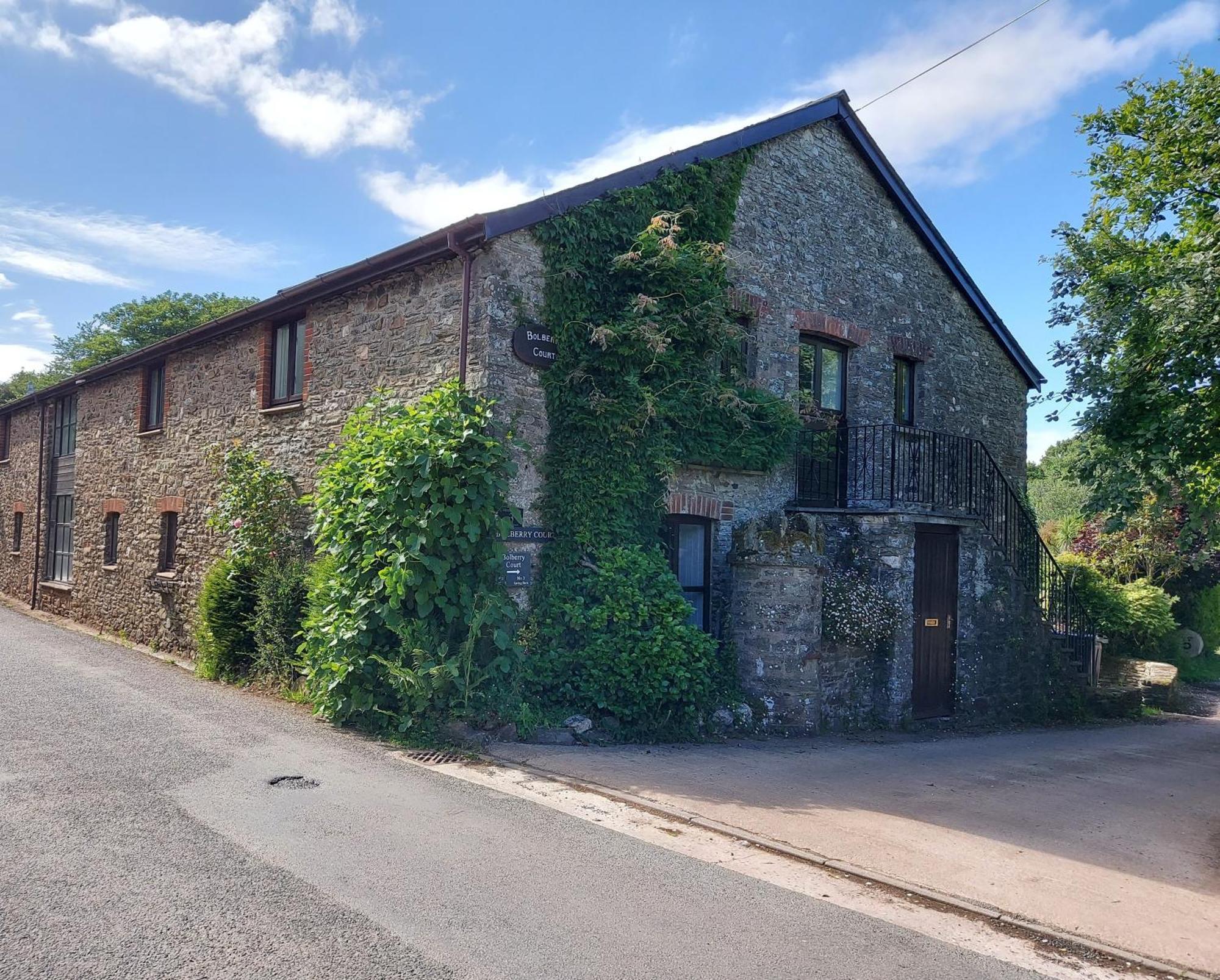 Brook Barn * Malborough